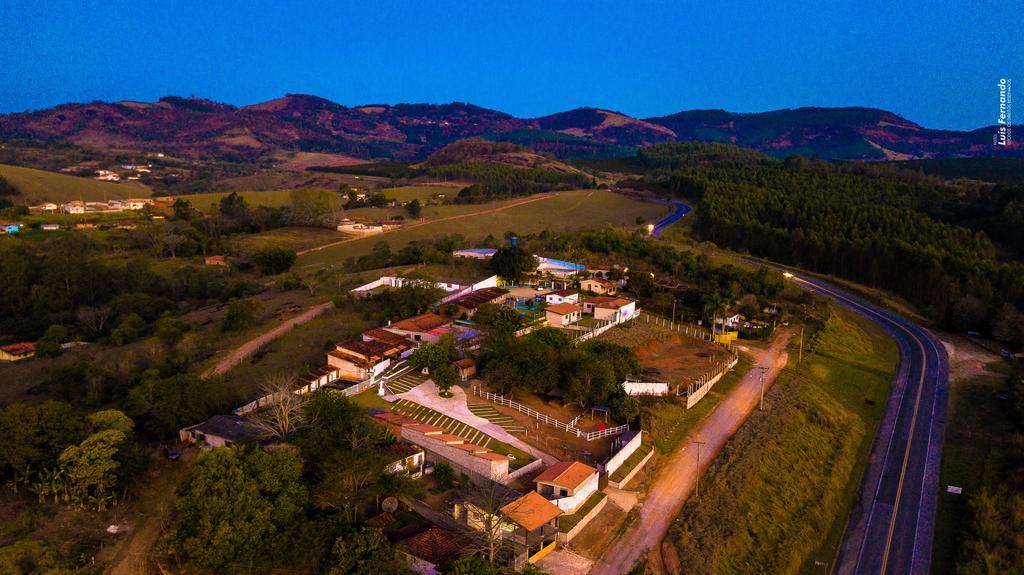 Pousada Luz da Lua Lindóia Exterior foto